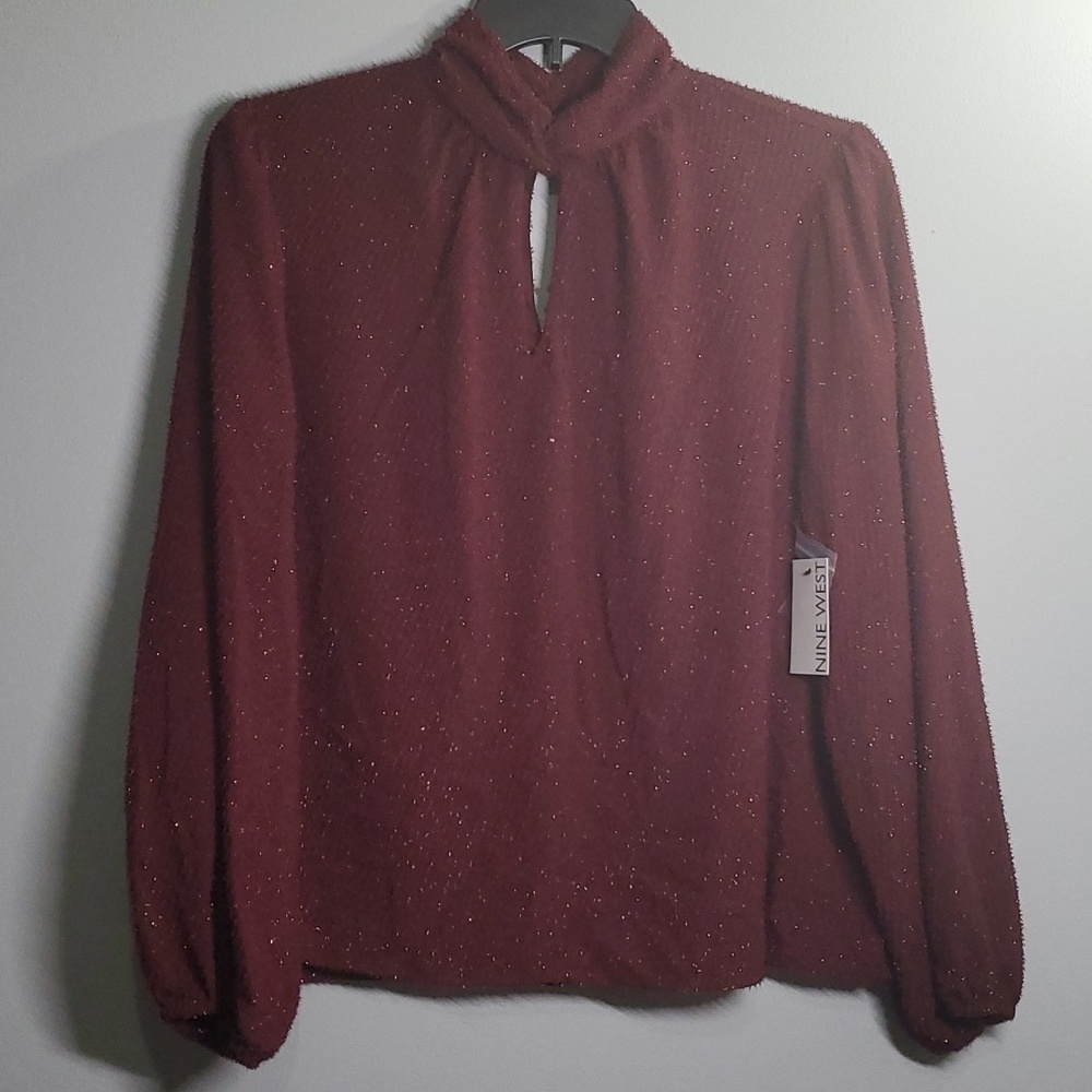 Nine West xxl + 1X top women's sz Xxl burgundy lightweight Keyhole neck closure‎